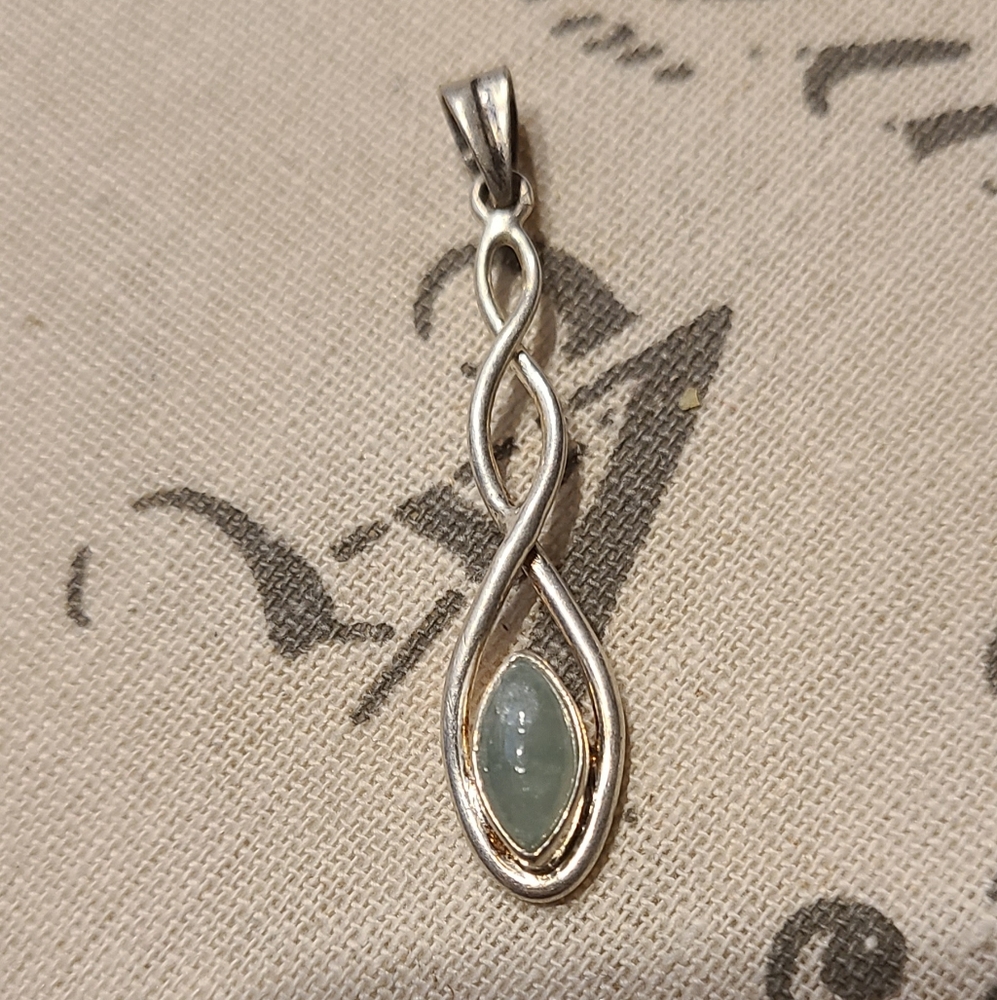 Green  PREHNITE Pendant 925 STERLING SILVER Natural Genuine